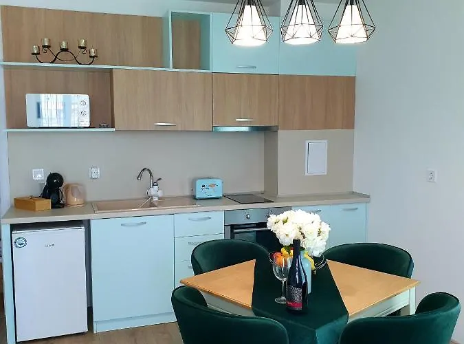 Old Sailor Апартаменты Обзор