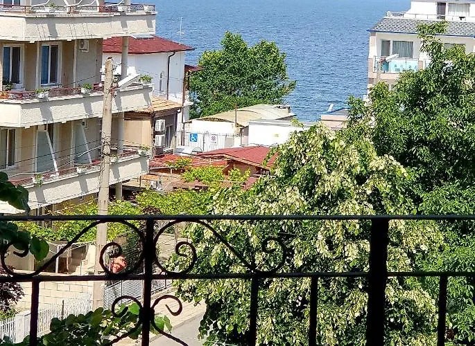 Old Sailor Апартаменты *